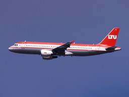 LTU Österreich Airbus A320-214 OE-LTV