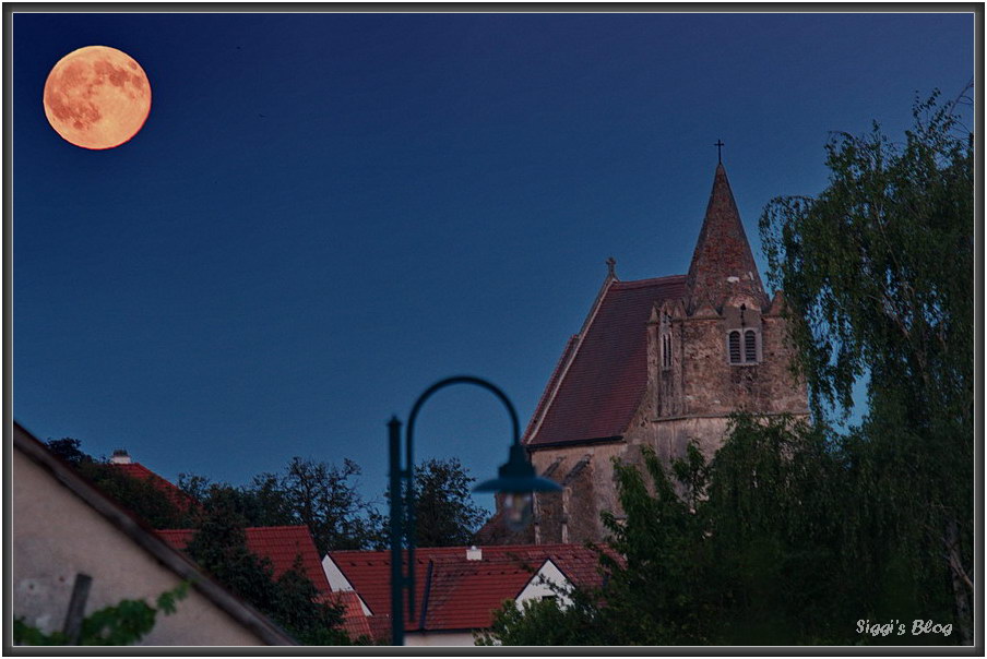 150731 Blue Moon 150731 Blue Moon