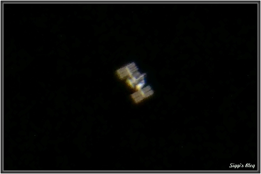 150812 ISS_21:59:00_OMD26180 150812 ISS_21:59:00_OMD26180