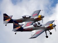 Flying Bulls Aerobatics Team, OK-XRA/ OK-XRC