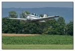 ..ein etwas anderes Flugzeug am Trainingsflug