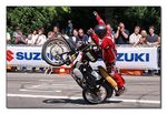Supermoto Akrobatik - Z&uuml;rif&auml;scht